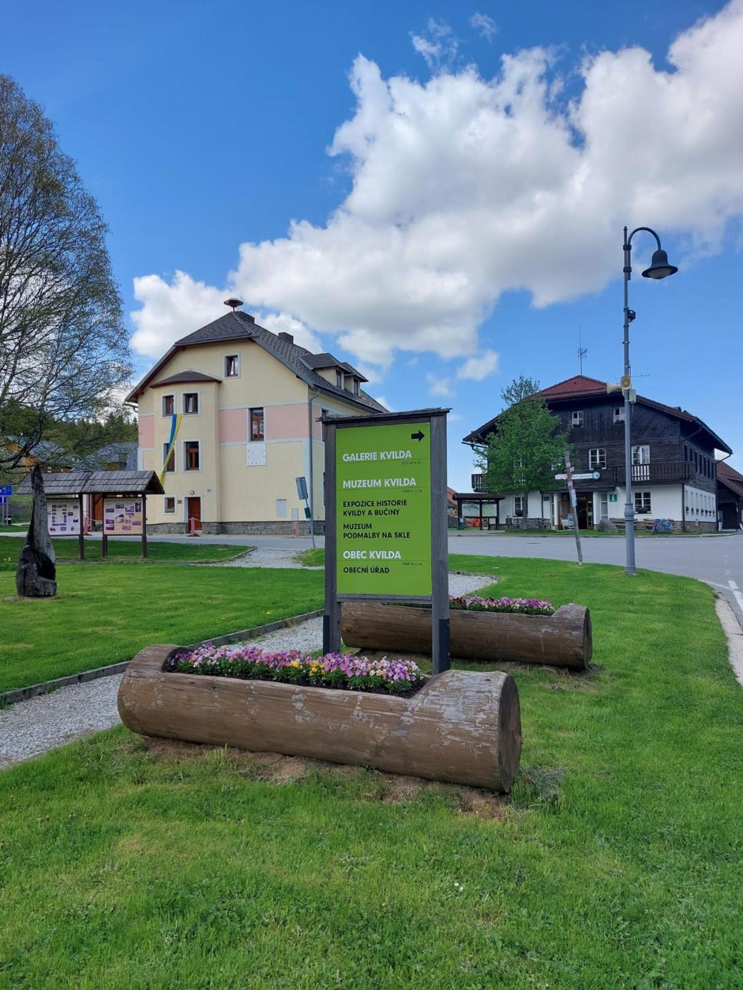 Wellness Chata Rosnatka Kvilda Exterior foto