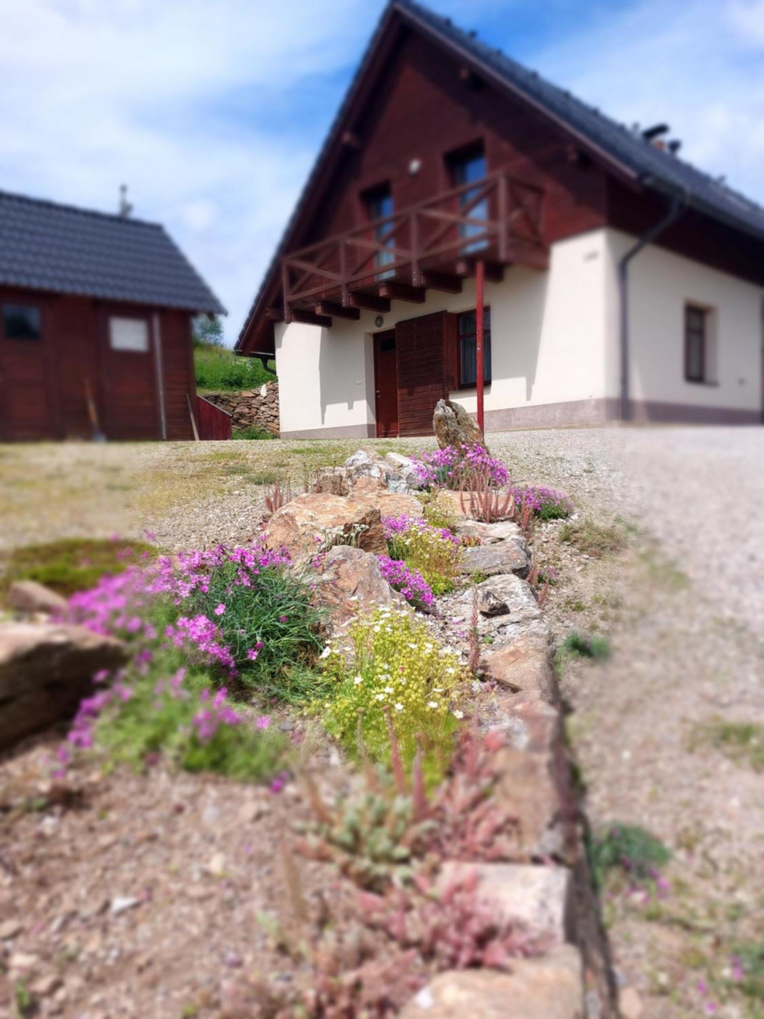 Wellness Chata Rosnatka Kvilda Exterior foto